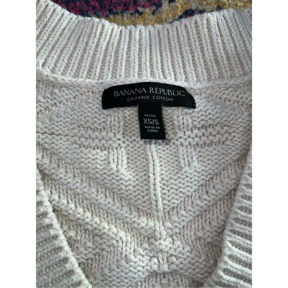 Banana Republic Knitted Short Sleeve Sweater (XS) - Picture 3 of 3